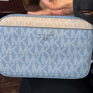 Michael Kors Crossbody bag